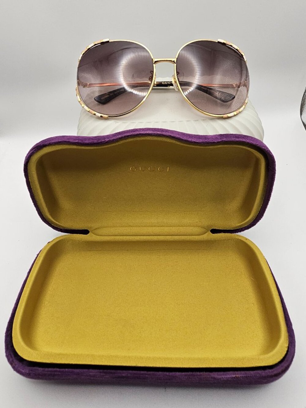 Gucci GG0595S 008 Gold Ivory Sunglasses Oversized Round Brown Gradient Case